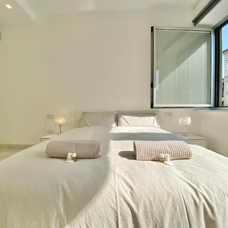 Apartment Elegance Duomo Milan